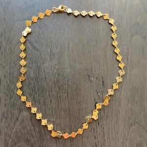 Scallop Chain Choker